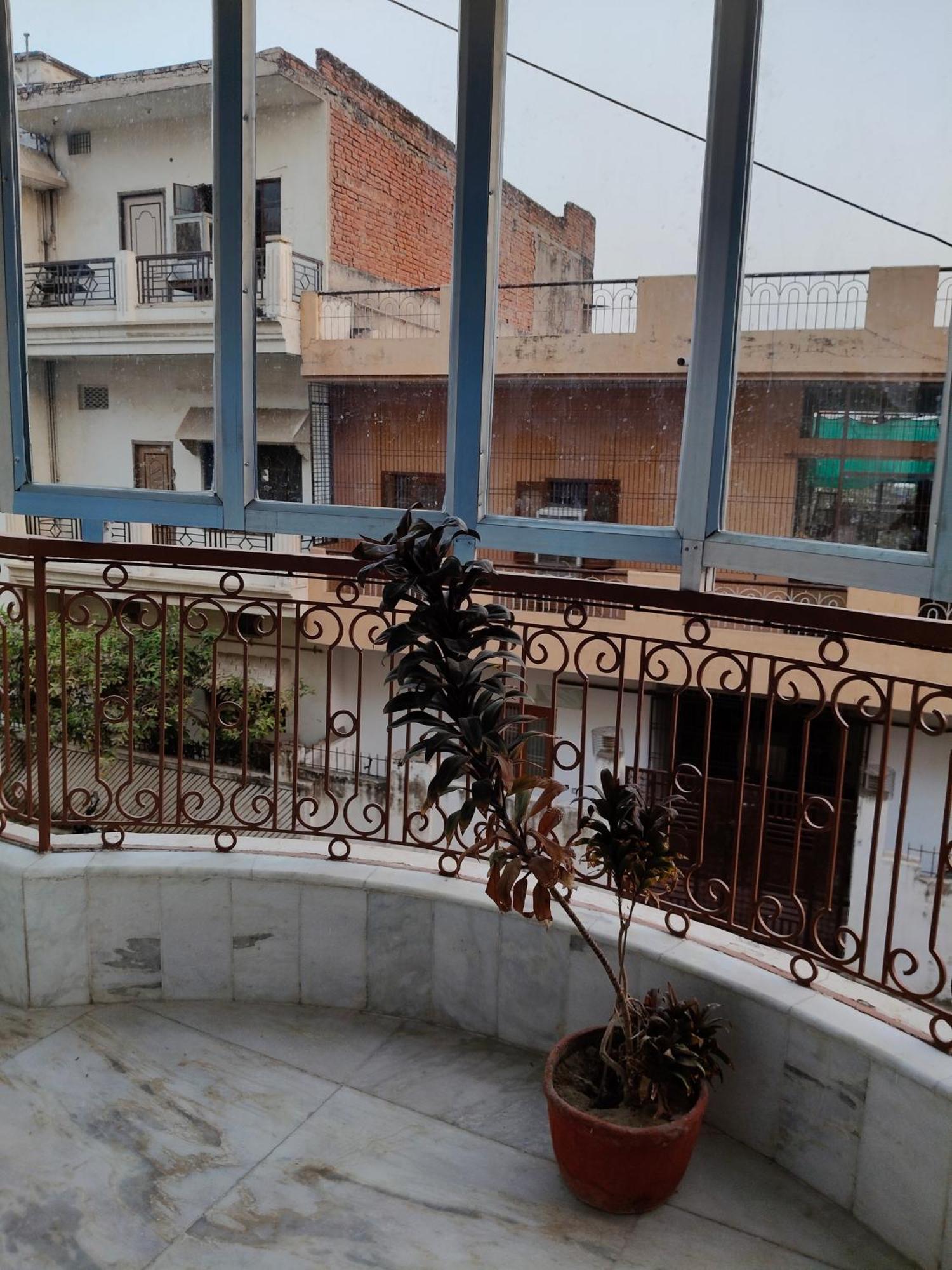 Kashivas - Spacious 2Bhk Near Assi Ghat Варанаси Экстерьер фото